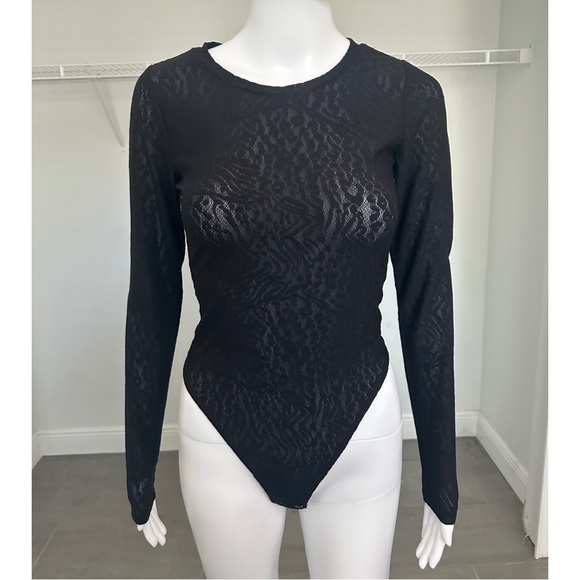 Good American (NWOT) ~ Sheer Lace Fitted Bodysuit - Picture 3 of 9